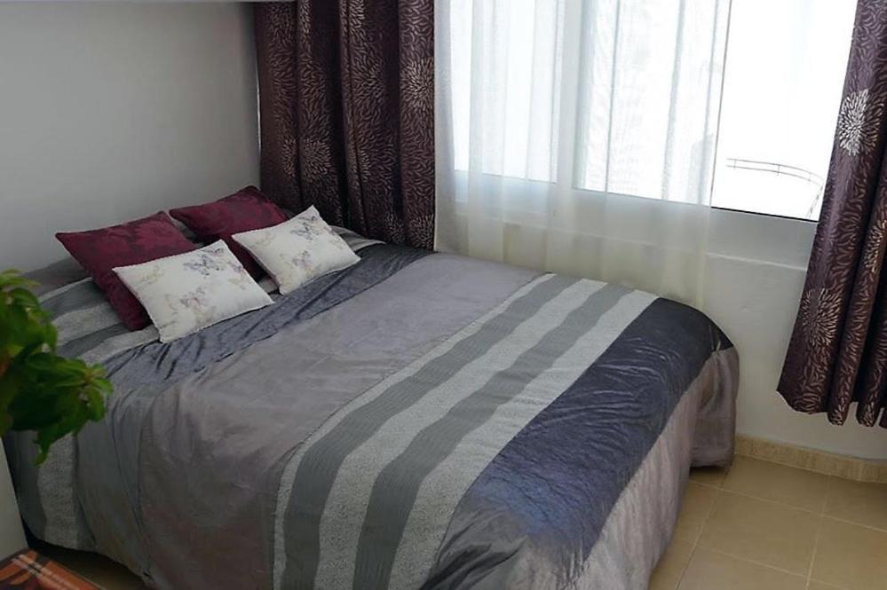 Apartamento Estepona Golf Dış mekan fotoğraf