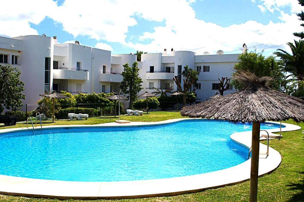 Apartamento Estepona Golf Dış mekan fotoğraf