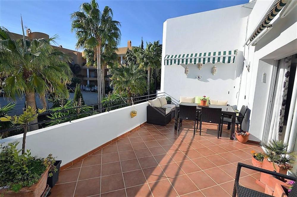 Apartamento Estepona Golf Dış mekan fotoğraf
