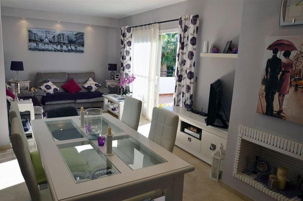 Apartamento Estepona Golf Dış mekan fotoğraf